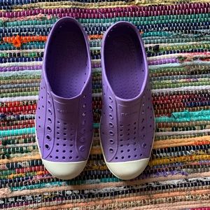 Natives girls purple iridescent size 3